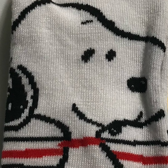 Snoopy & Charlie Brown Socks - Picture 6 of 6
